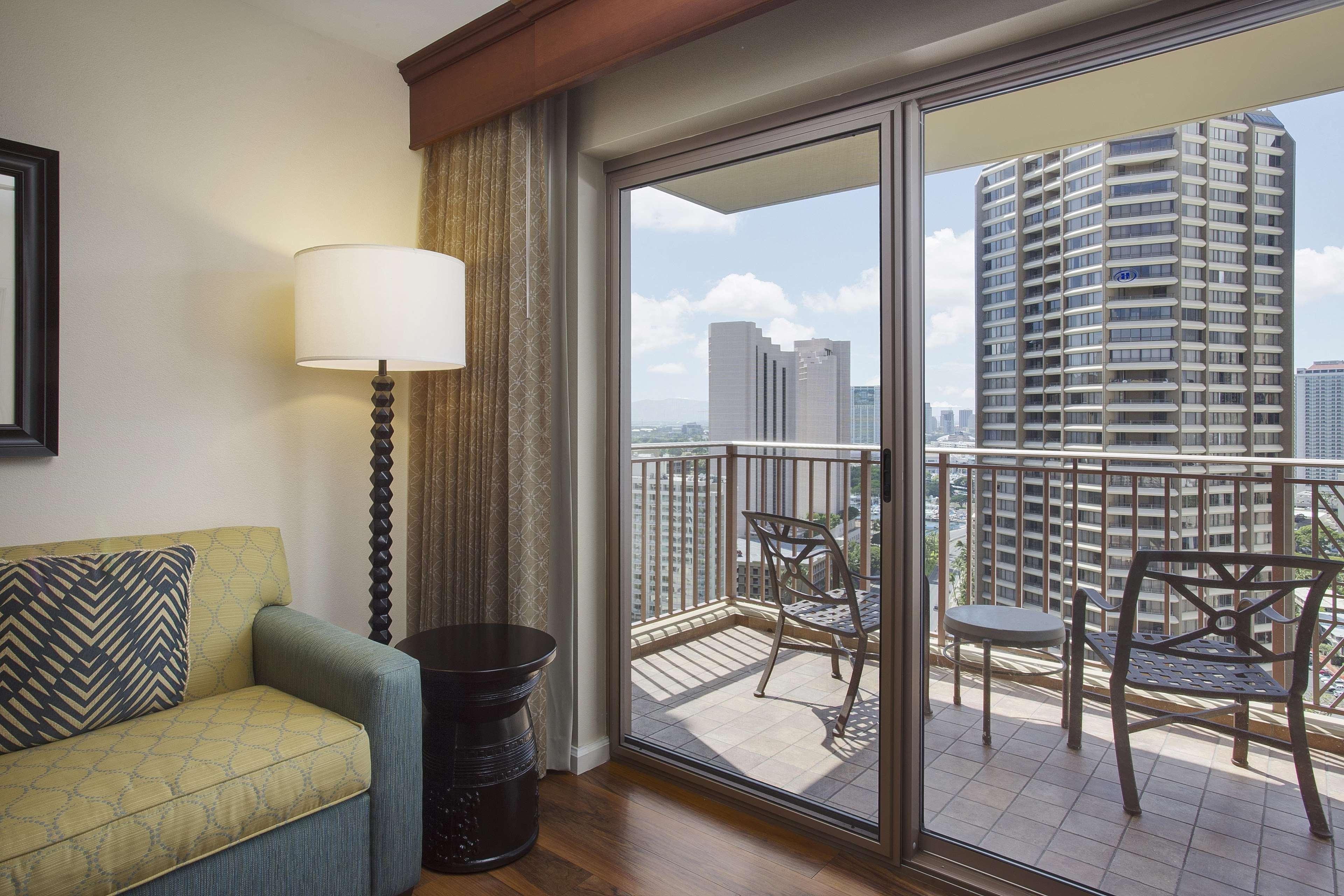 Hilton Grand Vacations Club Grand Waikikian Honolulu Exterior foto